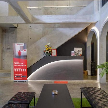 Reddoorz Plus Near Kawasan Sam Poo Kong סמאראנג מראה חיצוני תמונה