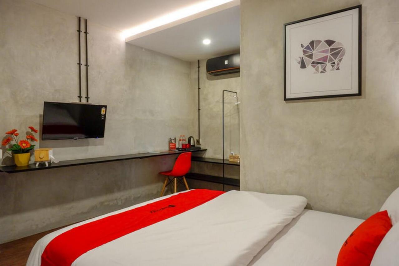 Reddoorz Plus Near Kawasan Sam Poo Kong סמאראנג מראה חיצוני תמונה