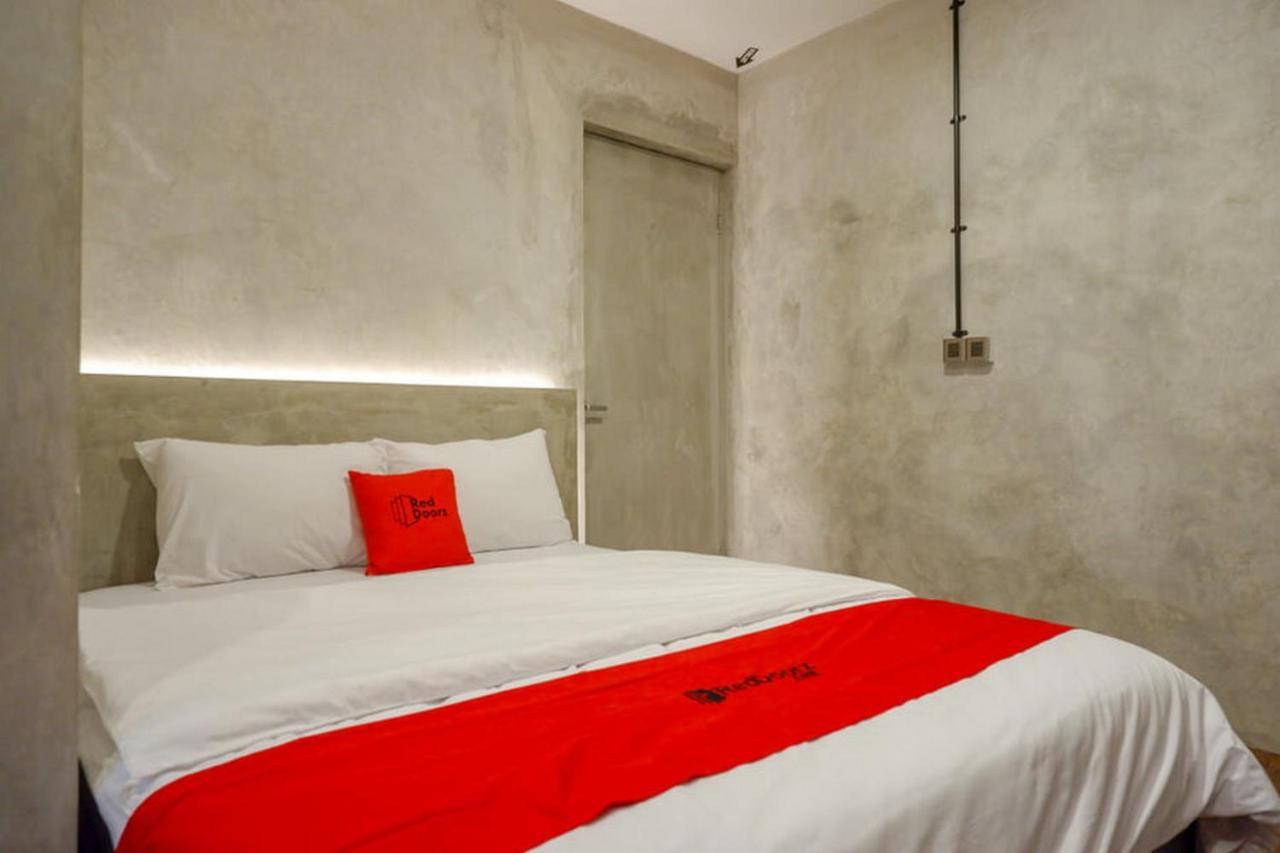 Reddoorz Plus Near Kawasan Sam Poo Kong סמאראנג מראה חיצוני תמונה