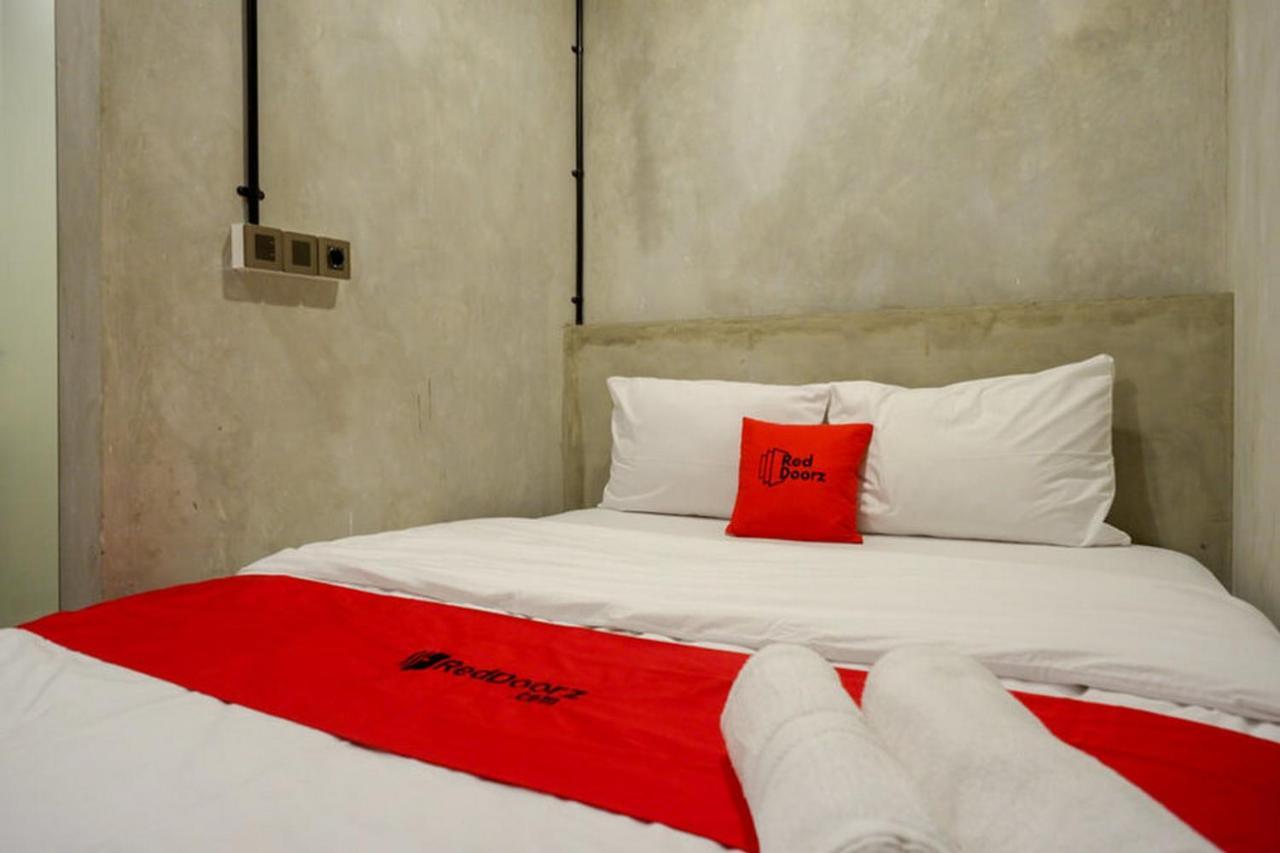 Reddoorz Plus Near Kawasan Sam Poo Kong סמאראנג מראה חיצוני תמונה